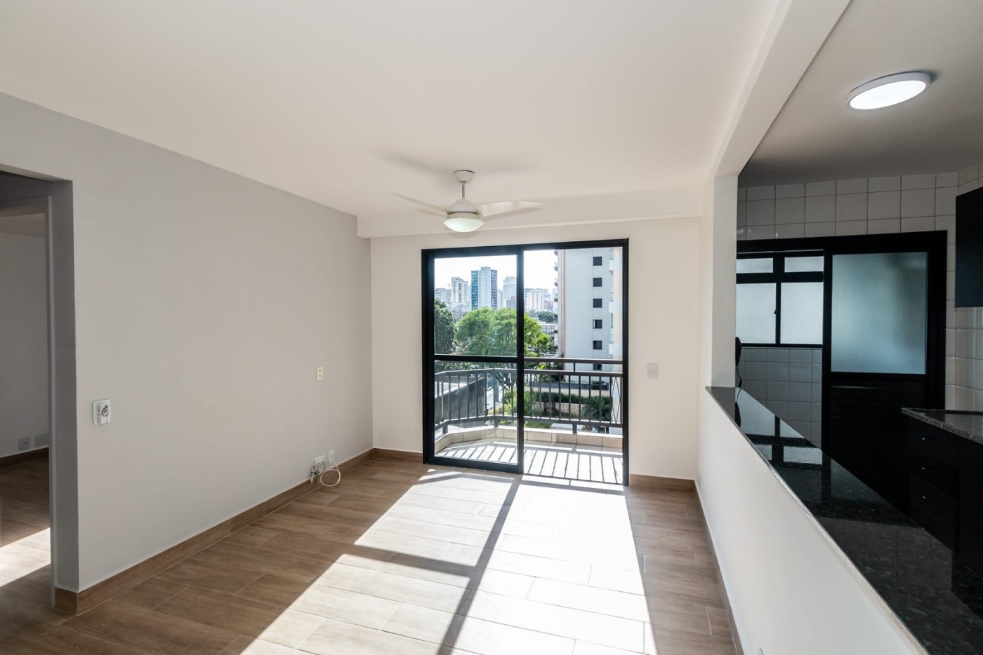Apartamento, 2 quartos, 60 m² - Foto 1