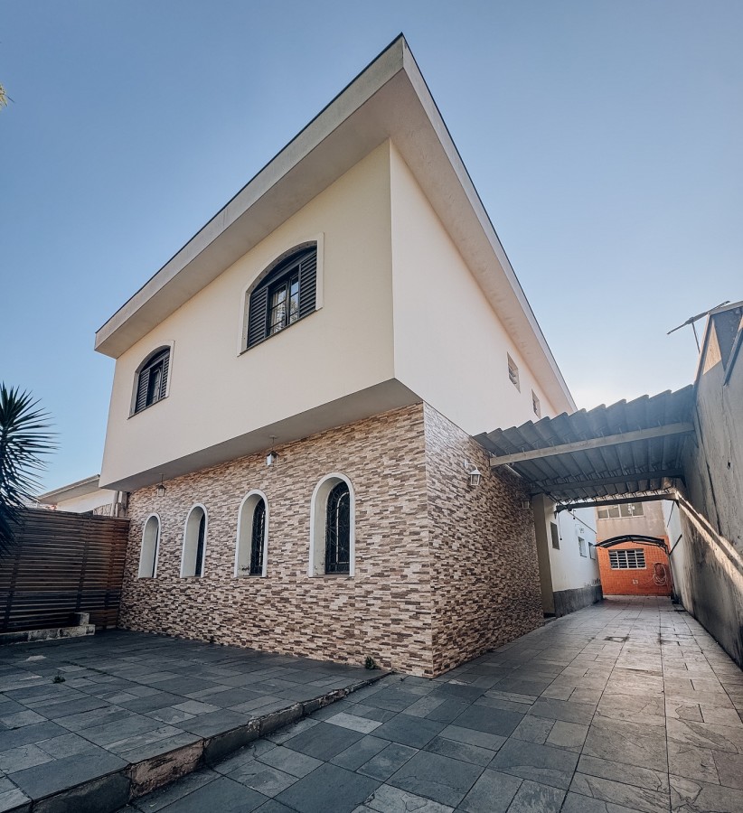 Sobrado, 5 quartos, 200 m² - Foto 1